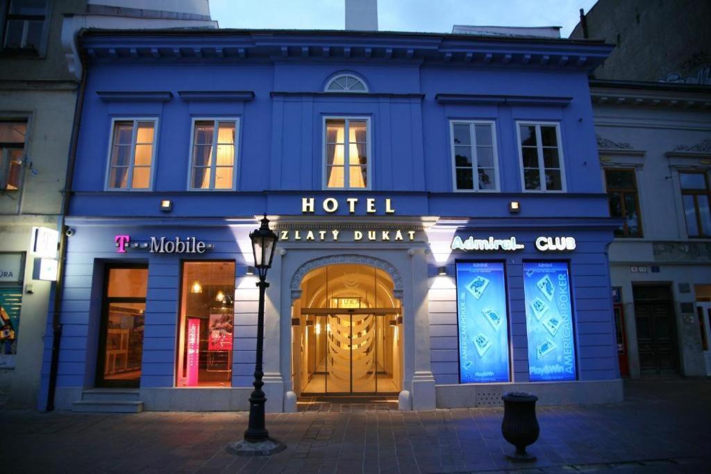 Hotel Ar Golden House à Košice Extérieur photo